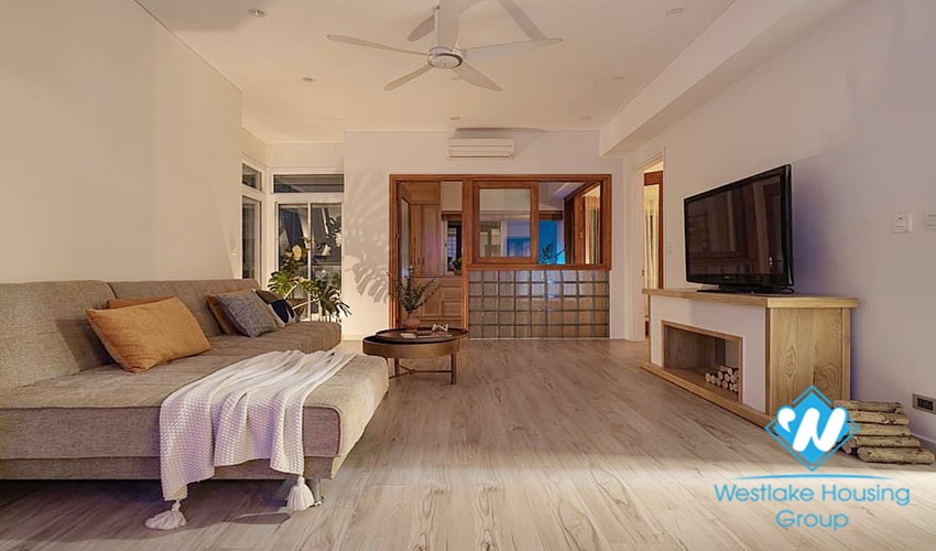 3 bedroom high floor apartment for rent with new modern furniture in Ciputra